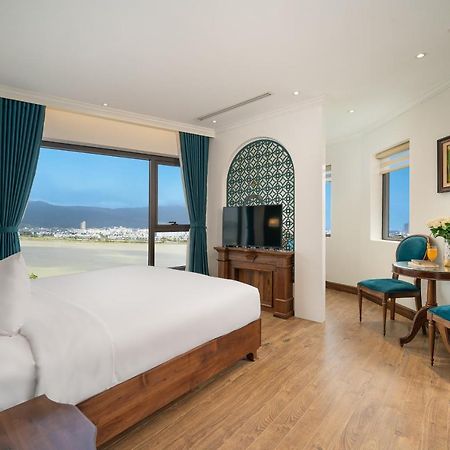 Ds La Belle Vie Hotel & Suite Da Nang Exterior photo
